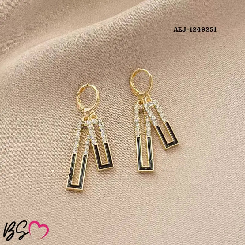 2 Layered Rhinestone Dangling Earrings
