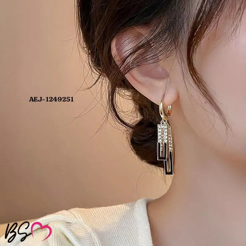 2 Layered Rhinestone Dangling Earrings